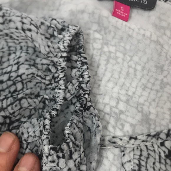 Vince Camuto Reptile Peep Faux Wrap Top - Picture 4 of 4